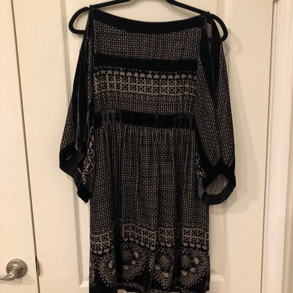 BCBG Max Azria dress or tunic . Velvet material. - Picture 1 of 5
